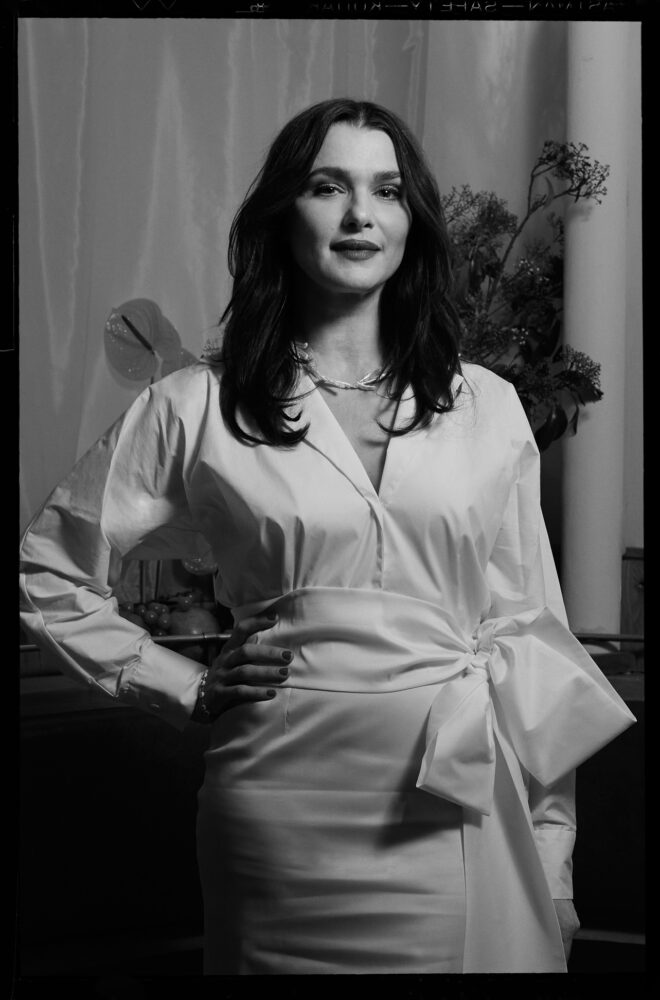 Portrait of celebrity Rachel Weisz for Dead Ringers premiere